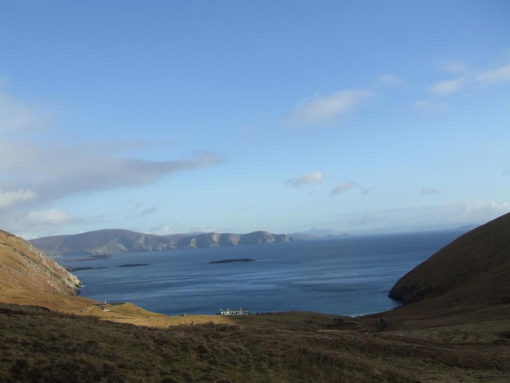 Bed and Breakfast Achill West Coast House Dooagh Esterno foto
