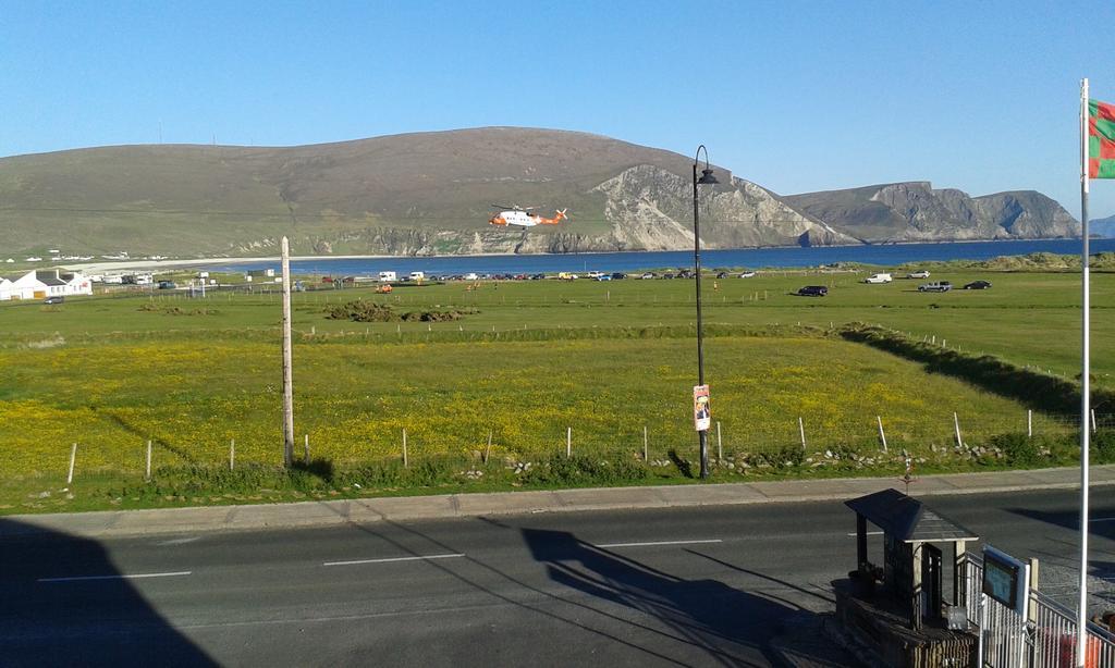 Bed and Breakfast Achill West Coast House Dooagh Esterno foto