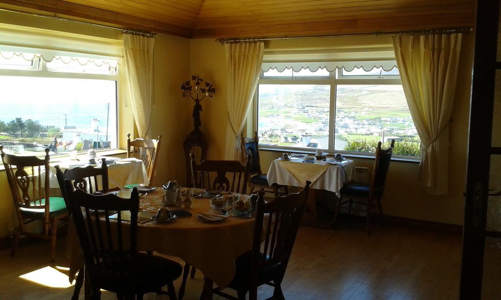 Bed and Breakfast Achill West Coast House Dooagh Esterno foto